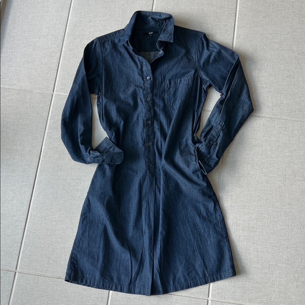 Uniqlo-Dark Navy denim Button-Front Shirt Dress w 2side pkts and a shirt pkt.